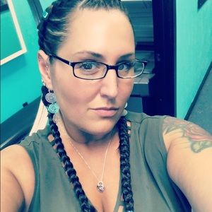 Meet your Posher, Sonia